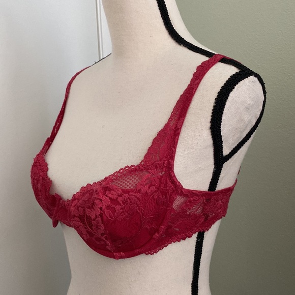 Victorias Secret Red Lace Bra 34A - Picture 6 of 10